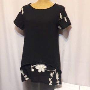 Black sheer back tunic w white embroidery  M / L